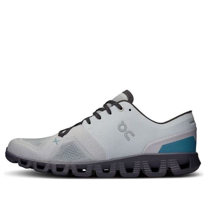 Cloud X 3 “Glacier Iron”