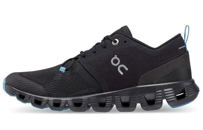 Cloud X 3 Shift “Black Niagara Blue”