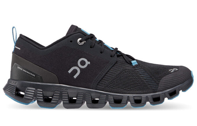 Cloud X 3 Shift “Black Niagara Blue”