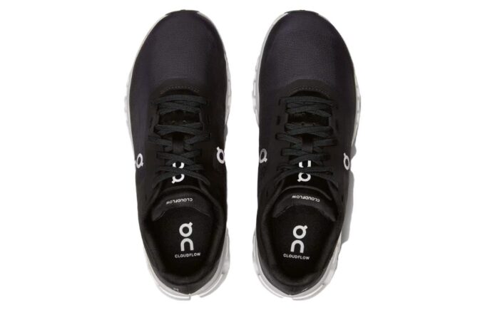 Cloudflow 4 “Black White”