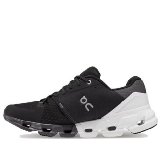 Cloudflyer 4 Wide “Black White”