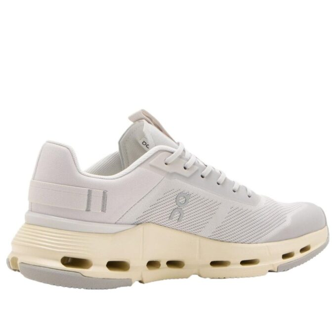 Cloudnova Form 2 “Grey Beige”
