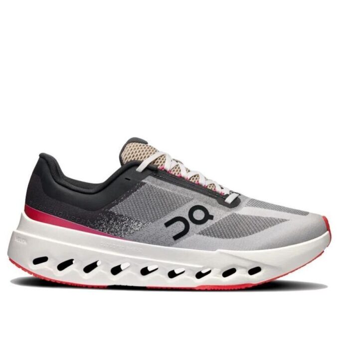 Cloudsurfer Next “Black White Pink”