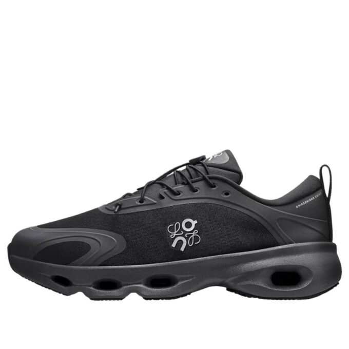 On Running x LOEWE Cloudsolo “Black”