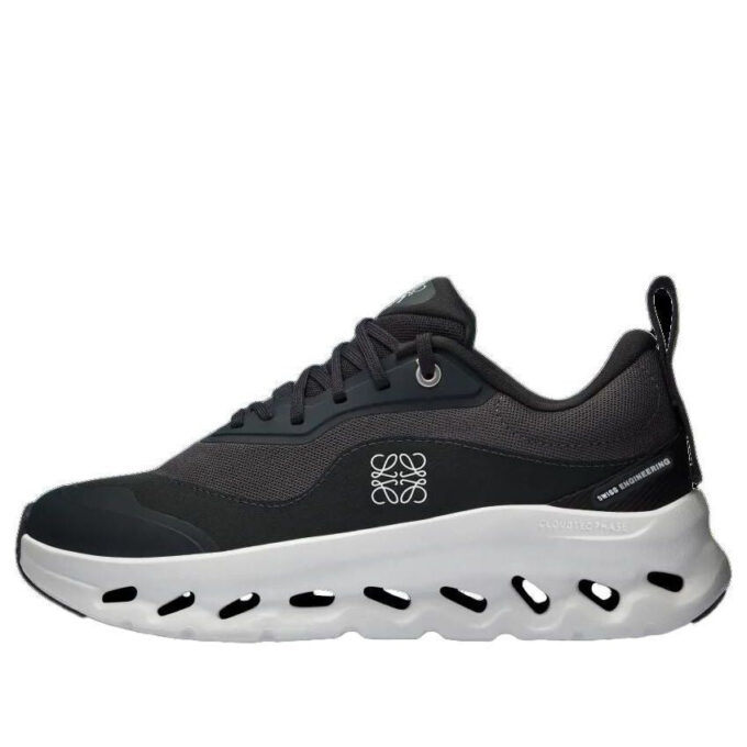 On Running x LOEWE Cloudtilt 2 “Black”