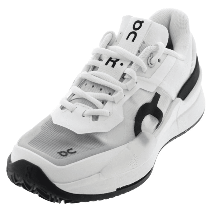 The Roger Pro 2 Clay “White Black”