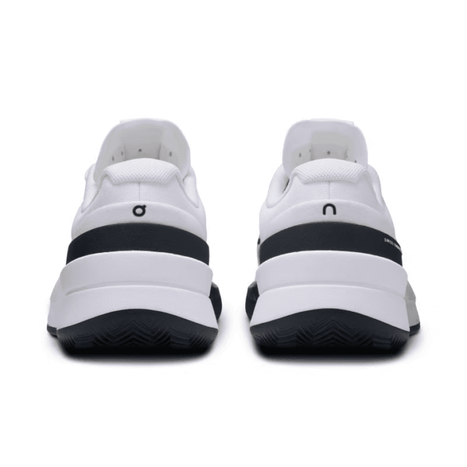 The Roger Pro 2 Clay “White Black”